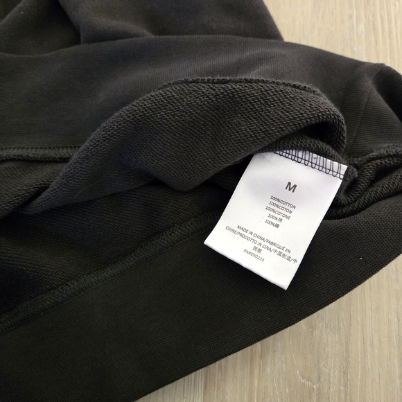 Fear of God Essentials 1977 MOCK Neck Sweatshirt 3/4 Sleeve Oversized - Picture 6 of 7